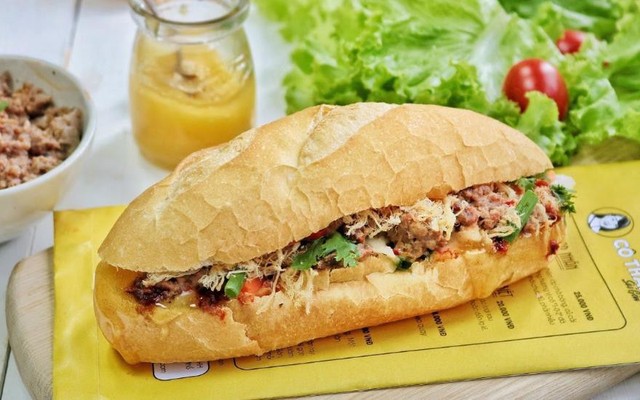 Bánh Mì, Xôi Xá Xíu & Pate - Kim Ngưu