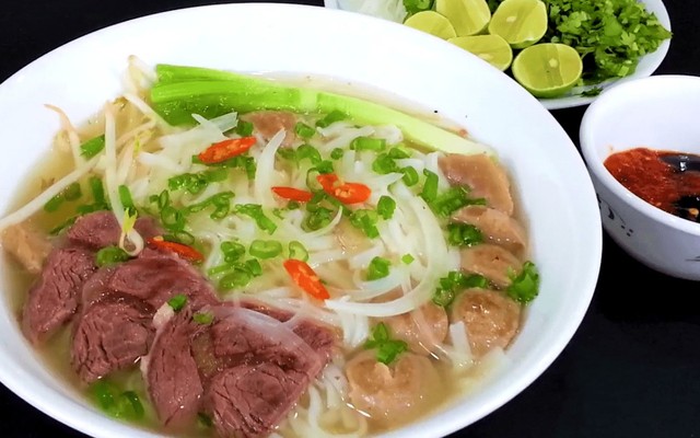 Út Cưng - Phở Bò & Phở Gà