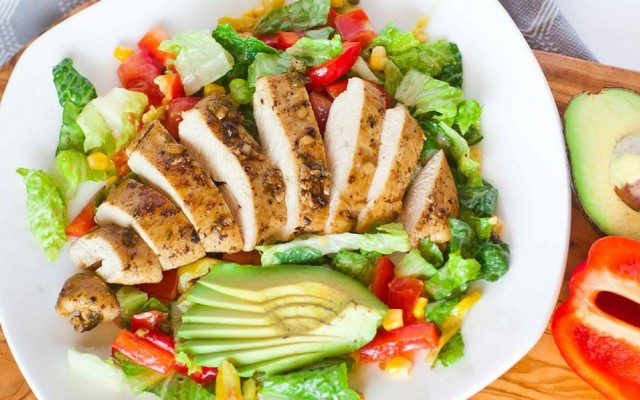 2F Kitchen - Healthy Salad
