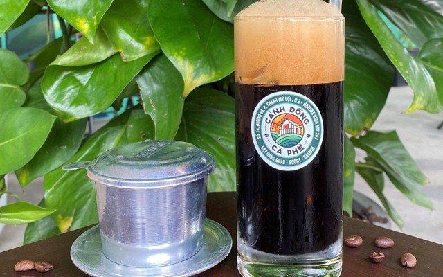 Cánh Đồng Cà Phê