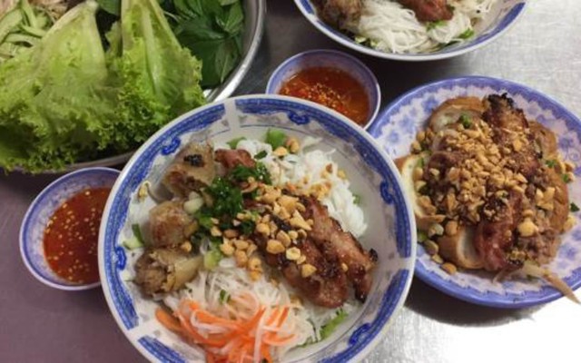 Bún Thịt Nướng Bà Nhí
