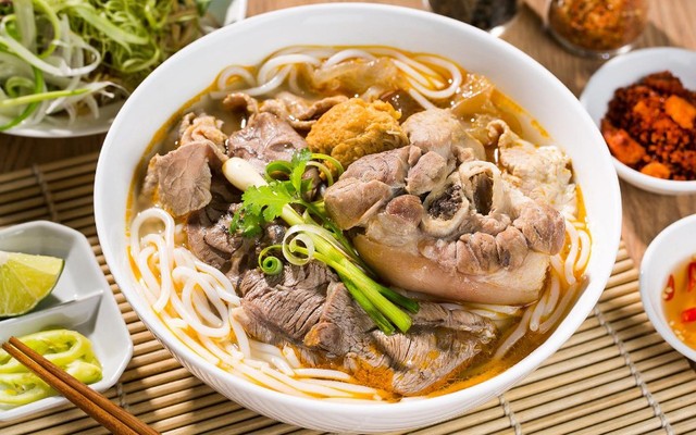 Bún Bò Long Mập - Nguyễn Tuyển