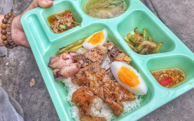 Cơm Của Má
