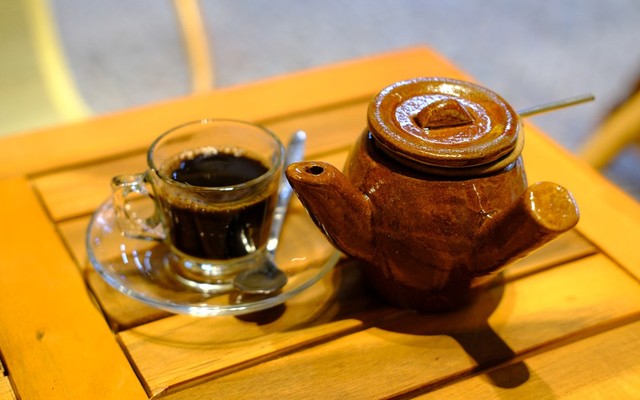 Cà Phê Vợt - Cà Phê Pha Vợt Truyền Thống