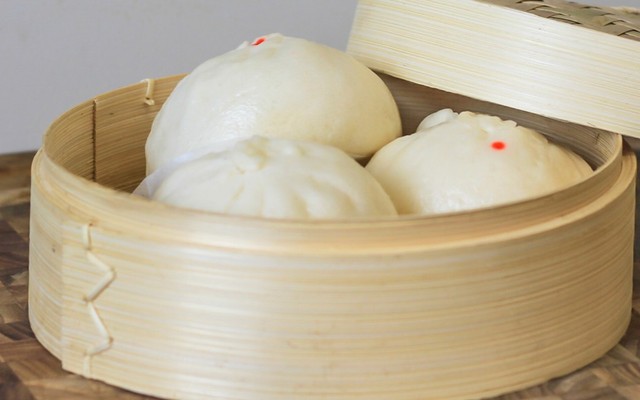 Ẩm Thực Tinh Hoa - Bánh Bao Trứng Muối - Shop Online