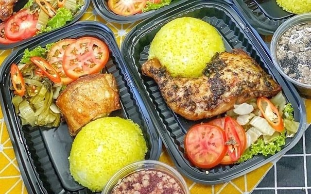 Gà Kimochi - Cơm Gà Quay Xối Mỡ & Mắm Tỏi - Trung liệt