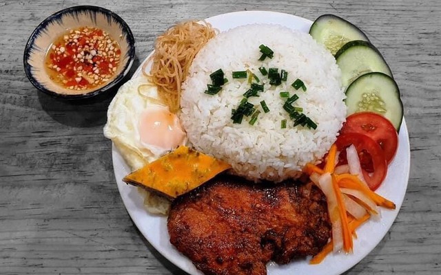 Hương Xưa - Quán Cơm Gia Đình