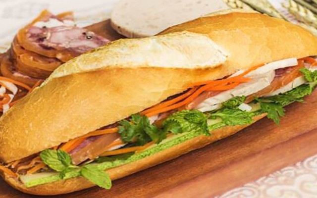 Bánh Mì Vạn Giã
