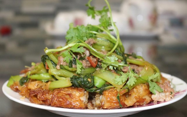 Bà Liễu - Phở Xào, Mì Xào & Cơm Rang Sườn