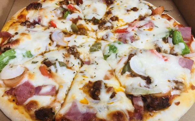 Grace's Home - Pizza & Café