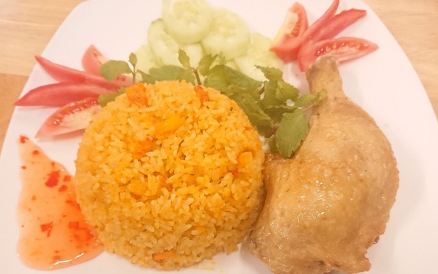 Cơm Gà Giòn - Hồ Đền Lừ