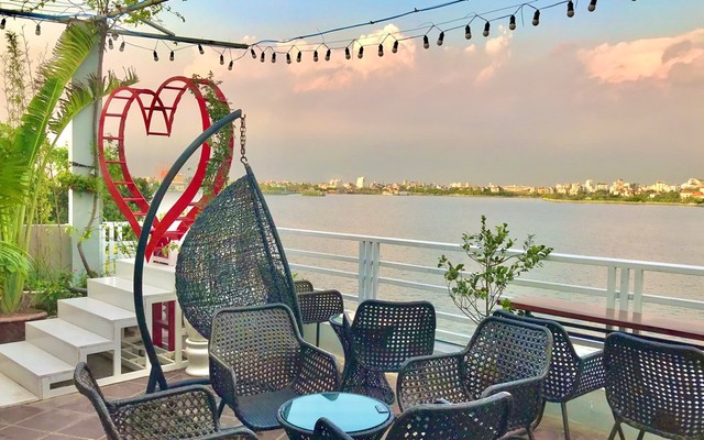 G - Kim's Coffee And Tea