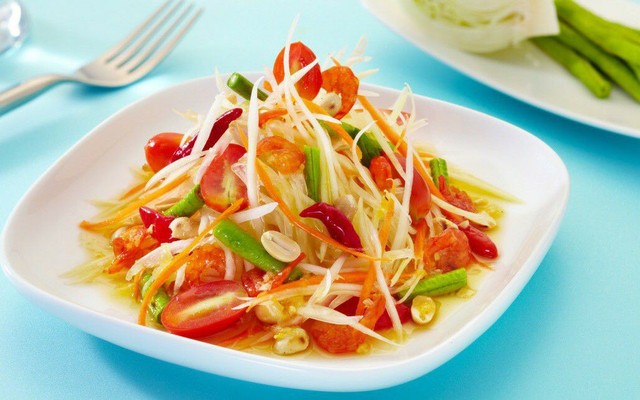 Halu - Cơm Chiên & Cá Hấp