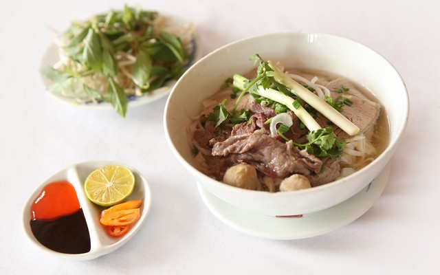 Phở Sinh - Lê Trung Nghĩa