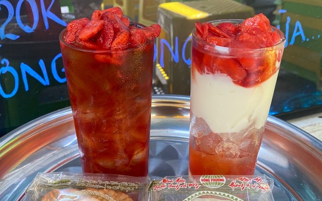 Cô Phê - Trà Dâu & Sữa Chua Dâu