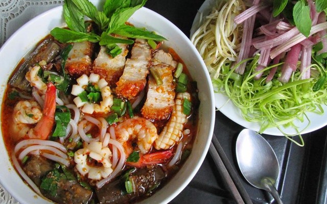 Mai - Bún Mắm & Hủ Tíu - Đường Số 50