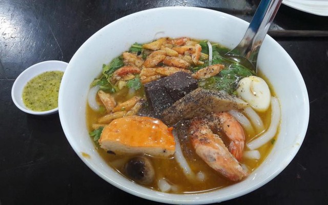 Bánh Canh Cua 67 - Bờ Bao Tân Thắng
