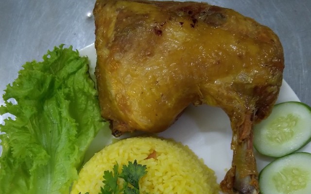 Nguyễn Ký - Cơm Gà Xối Mỡ