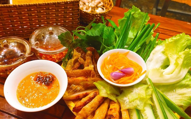 Ngọc Hà - Nem Nướng & Bún Thịt Nướng
