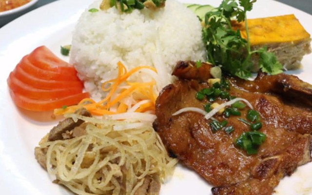 Cơm Tấm Chấn Hưng