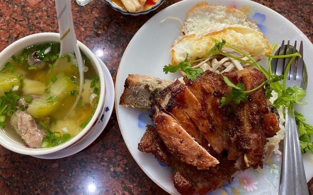 Cơm Tấm 187