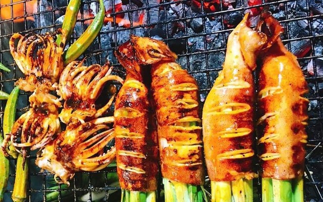 Ý Phát - Nướng Tự Chọn - Trần Hoàng Na