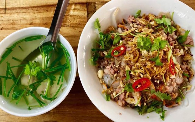 Tân Trang - Hủ Tíu & Mì Khô - Đường Thành
