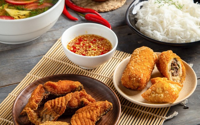 Bún Cá Chấm Đệ Nhất - Phan Văn Trường