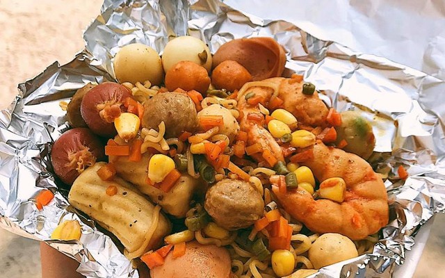 Minh Thu - Mì Trộn Indomie Hà Đông