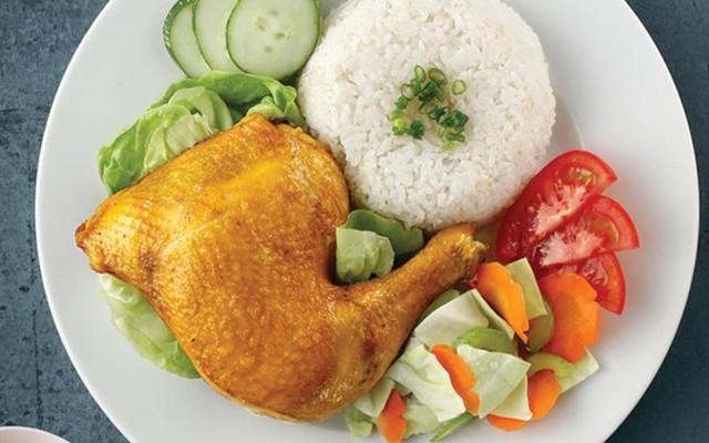 Cơm Gà Xối Mỡ Quốc Bảo