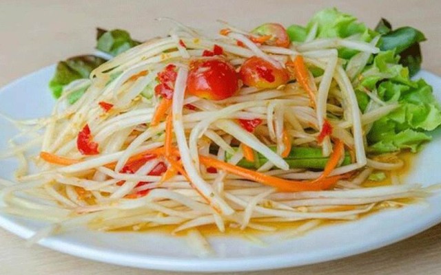 Ăn Vặt 3 Chú Mèo