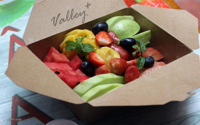 Trái Cây Sinh Tố & Trà - Valley Trần Quốc Toản