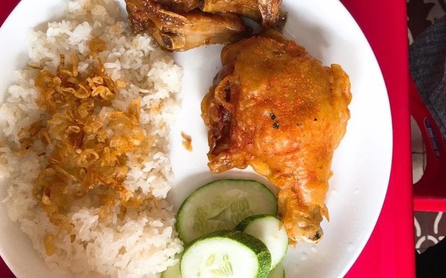 Cơm Gà Tuk Tuk