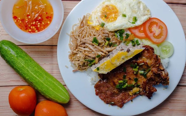 Quán 7 Hằng - Cơm Trưa, Bún Bò & Bún Mắm