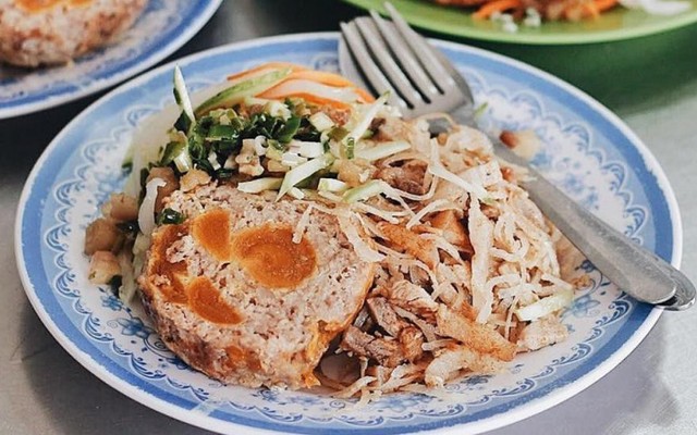 Cơm Tấm Sài Gòn - Hoa Sữa