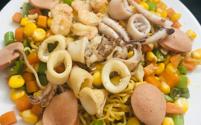 Mì Trộn Indomie Đà Nẵng