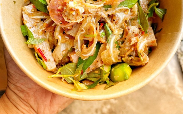 Tré Trộn, Chân Gà Sả Tắc & Ăn Vặt Ngon