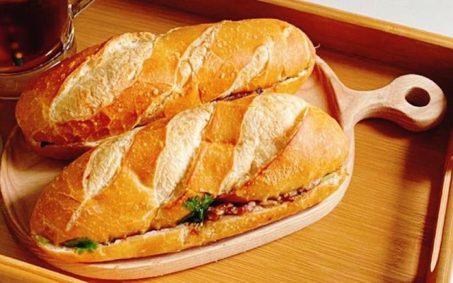 O Hương - Bánh Mì Thịt Nướng Xứ Huế