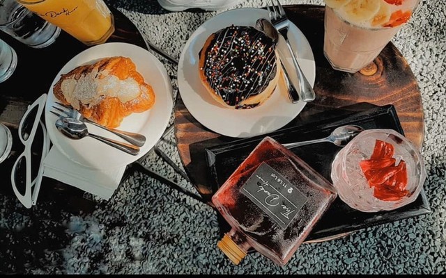 Vợt Cafe - Cafe Kem Trứng & Cafe Vợt