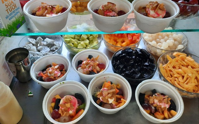 Bí Ngô Quán - Cà Phê & Ăn Vặt