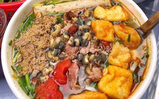 Quốc Toản - Bún, Miến & Bánh Đa Trộn - Nghĩa Tân