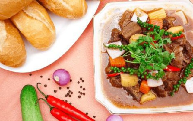 Bò Kho Bánh Mì Cô Thu