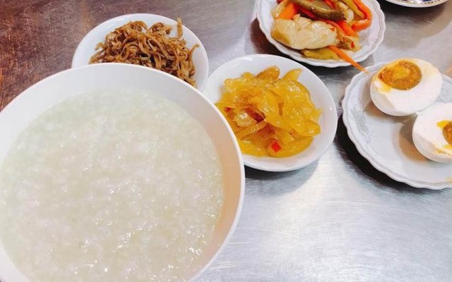 Cháo Trắng Lá Dứa