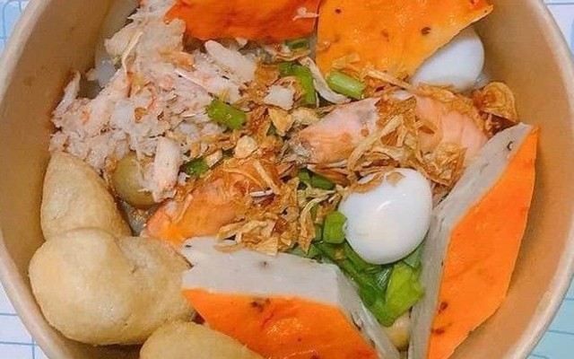 Bà Năm - Bánh Canh Cua & Bún Bò Huế