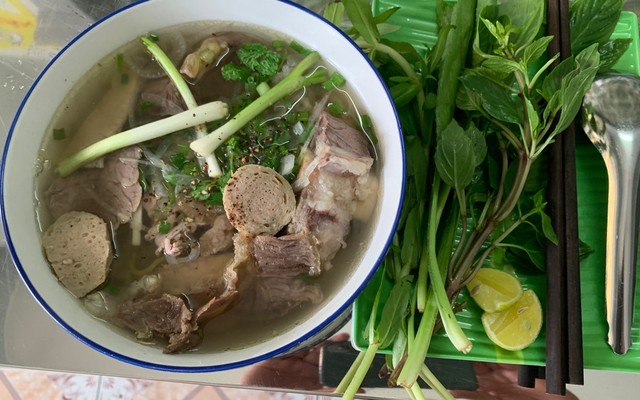 Gia Hân - Phở Sườn Bò Nha Trang