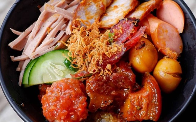 Xôi Mặn Cô Tủn