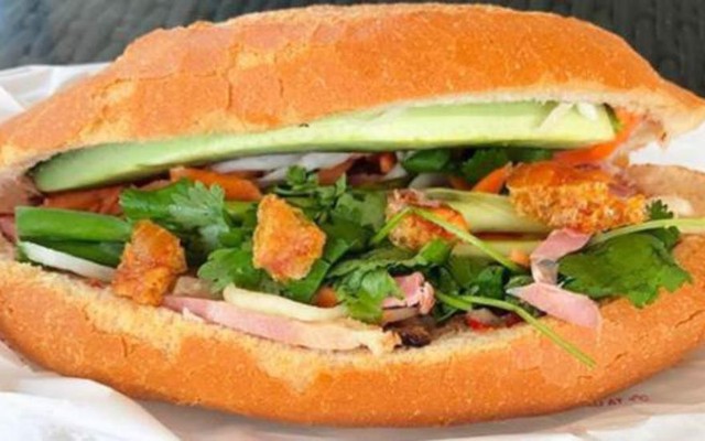 Bánh Mì Cô Hường