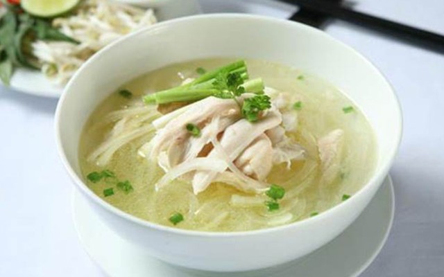 Cô Phượng - Cơm Trưa & Hủ Tiếu Gà Ta