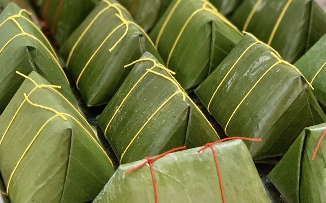 Thị Mẹt - Bánh Giò & Xôi Đậu Biếc