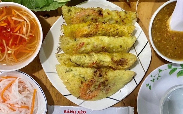 Bánh Xèo Cô Nguyệt 77 - Nguyễn Văn Quá